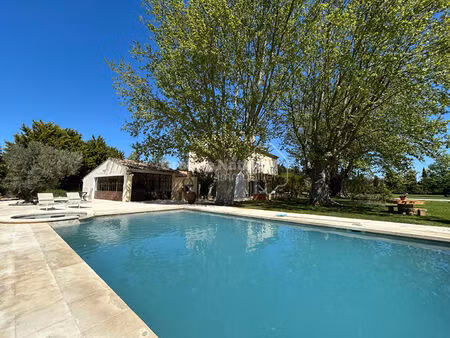 magnifique maison de maître avec parc  piscine et annexe - pernes les fontaines