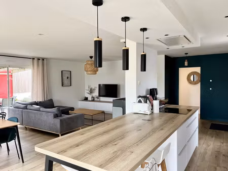 maison à vendre rocheserviere 6 pièce(s) 135m2 358 000€