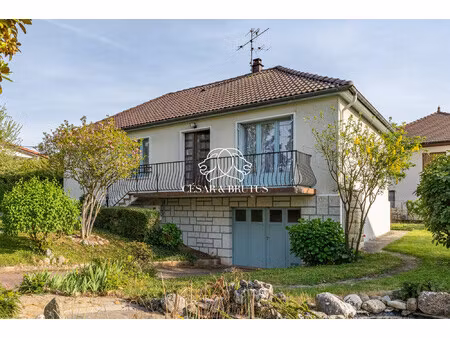 maison à vendre saint-priest