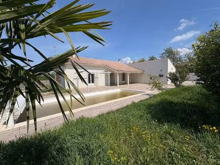 maison à vendre lapeyrouse-mornay
