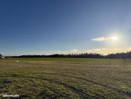 terrain 470 m² creully