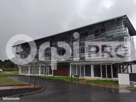 local commercial 126 m²