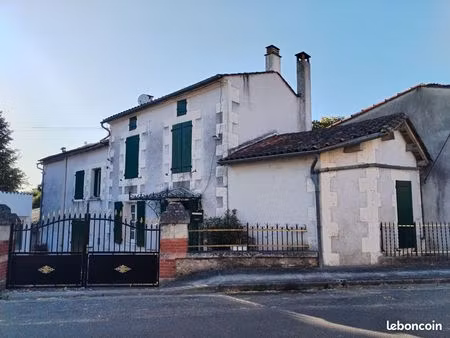maison à vendre avec 1500m2 de terrain