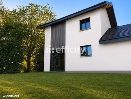 villa 4 pièces 108 m²