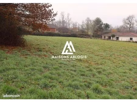 terrain 2 391 m² condat sur vienne