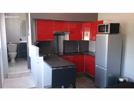 studio meublé 27m² en rez de jardin