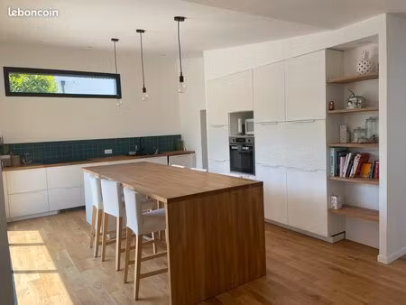 ◊ grande maison rénovée 5 ch + bureau avec extension– vue mer – hyper centre saint-laurent
