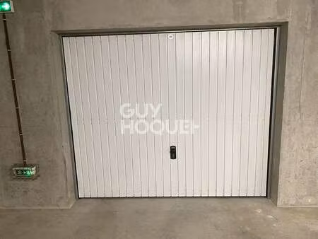 location garage box et parking à saint-quay-portrieux (22410) : à louer / 17m² saint-quay-