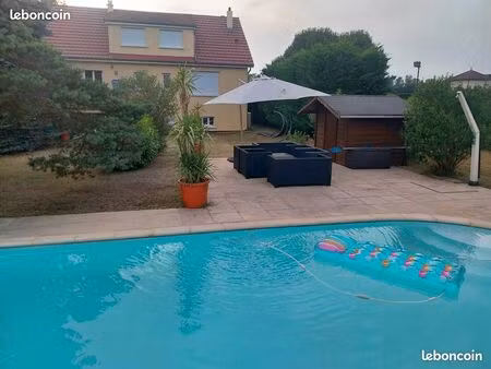 charmante maison familiale de 143m2 (isolation récente)