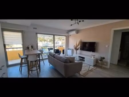 location appartement t2 square carnot 06110