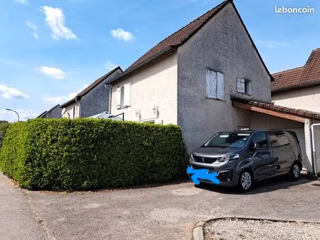 location maison morestel
