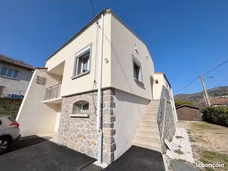 villa 10 pièces 118 m²