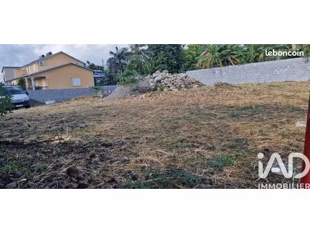 terrain 772 m² saint-benoît