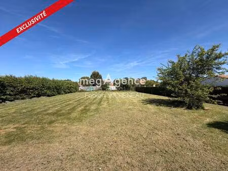 vente terrain à loublande (79700) : à vendre / 1152m² loublande