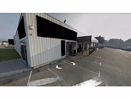 location locaux professionnels 1150 m² à rives sur fure (38140)  nan €