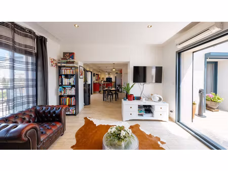 appartement 4 pièces - 149 m²