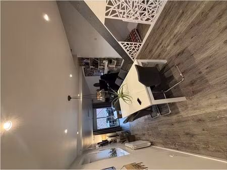duplex t3 de charme – 76 m² – terrasse – berthen (cœur de village)