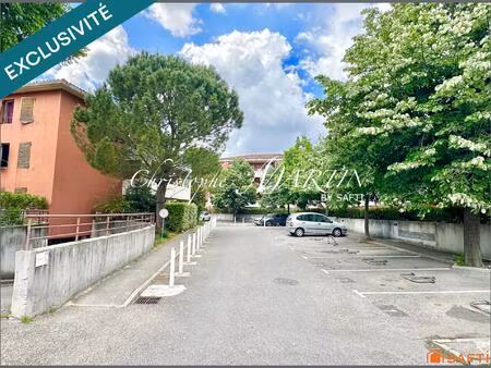 appartement au rdc avec jardin et place de parking