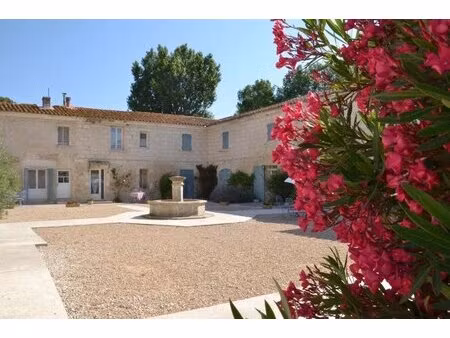 domaine d’exception en camargue – appartements & maisons à la vente