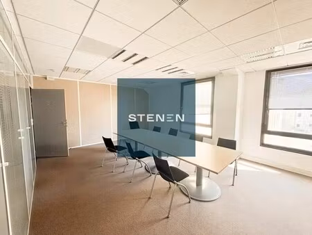 location bureaux 337 m²