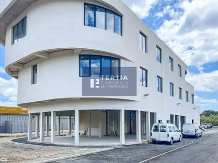 vente bureaux 85 m² à 271 m²
