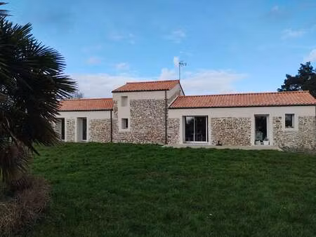 vente maison à chauvé (44320) : à vendre / 107m² chauvé