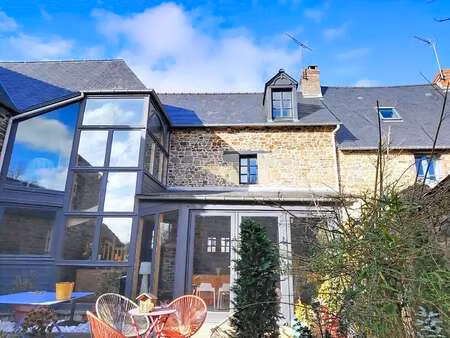 vente maison à combourg (35270) : à vendre / 290m² combourg