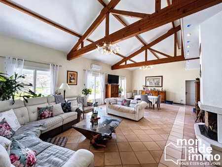 superbe maison familiale de 222 m² sur terrain arboré avec pis