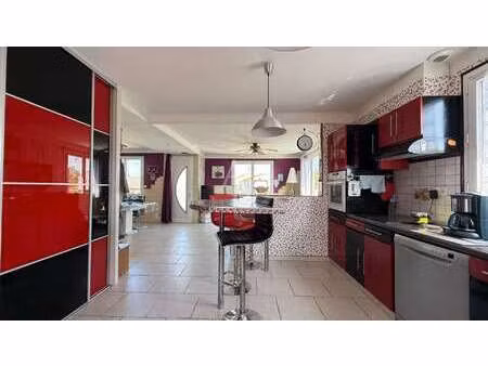vente maison à la ferrière (85280) : à vendre / la ferrière