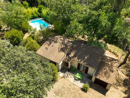 exclusivité a vendre ! maison de 91 m2 de plain pied + 10m² de dépendance + piscine le tou