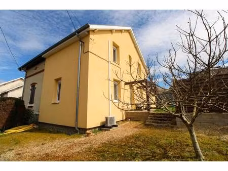 maison 98 m² avec dpe c et terrain agréable