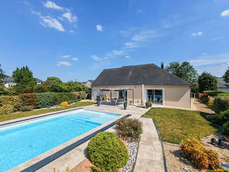 maison contemporaine à vendre au coeur de juigné sur loire à deux pas des commodités  vie 