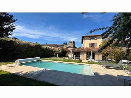 maison de village avec piscine - 6 ch