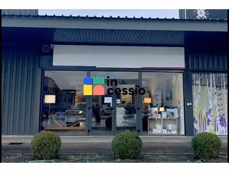 vente commerce creney pres troyes 10150 134m²