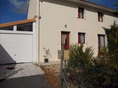 location maison à la roche-sur-yon (85000) : à louer / 66m² la roche-sur-yon