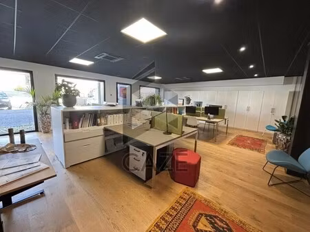 vente bureaux 425 m² à 635 m²