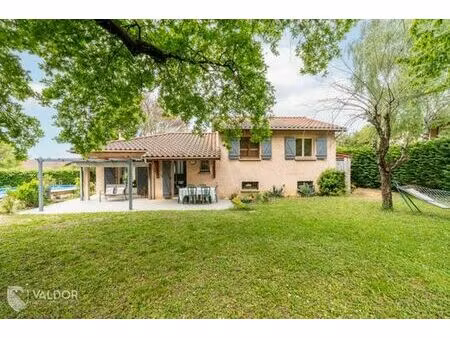 prestigieuse maison en vente neuville-sur-saône  france
