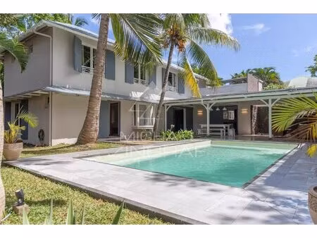 ile maurice - pointe aux cannoniers - villa proche de la mer - mzimc1135