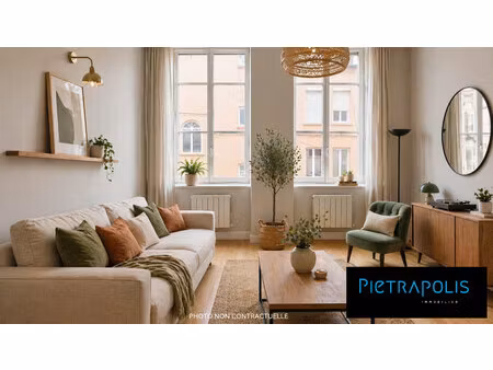 appartement t3 de 56m2 (66m2 au sol) a deux pas de la croix rou