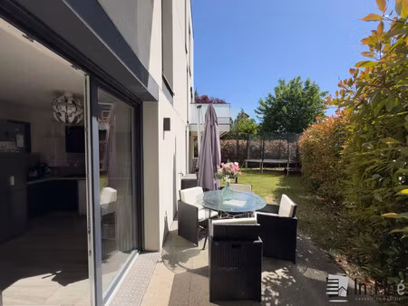 oberhausbergen centre - appartement 4 pièces 85 m2 avec jardin