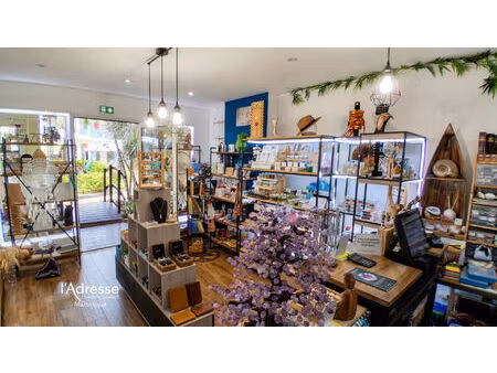 vente fonds de commerce  les trois