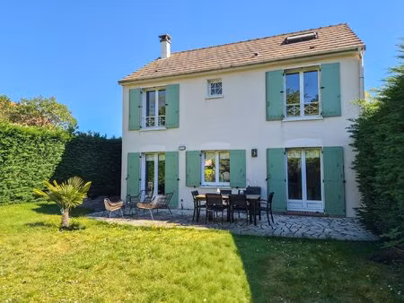 maison de standing entierement renovee