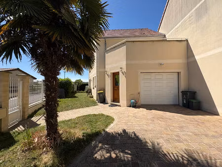 maison 5 pièces de 110 m² au sol