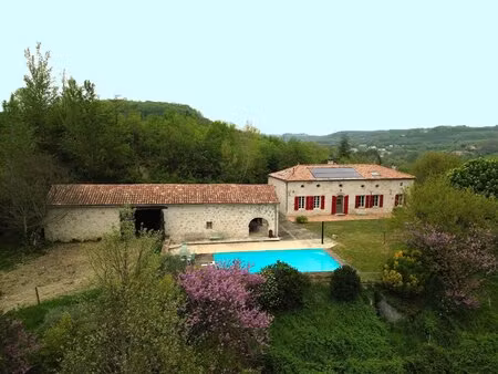 propriété équestre d’exception avec maison d'amis et 14 ha – domaine écologique au cœur du