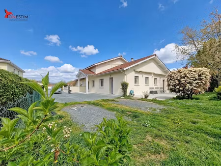 maison sury le comtal 6 pièce(s) 150 m2