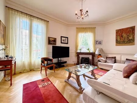 appartement bourgeois 4p  117 m²  balcons  cave et garage – cannes carnot  gare à pied