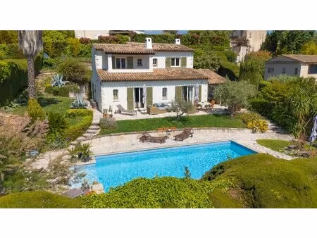 la colle-sur-loup - villa 6 pièces avec piscine  pool-house et garage