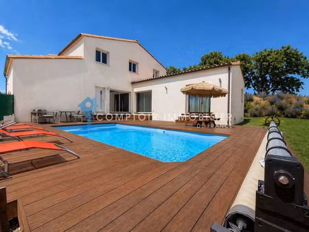 villa 7pièce(s) 6chambre(s) 147 m² codognan (30920)