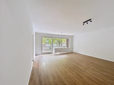 appartement te huur in edegem met 2 slaapkamers