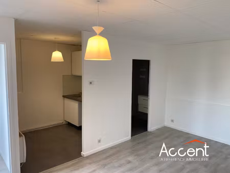 location appartement 1 pièce 25m² rodez 12000